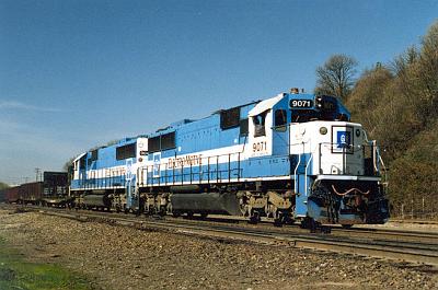 Oakway 9071 at Argo, WA on 28 March 1990.jpg